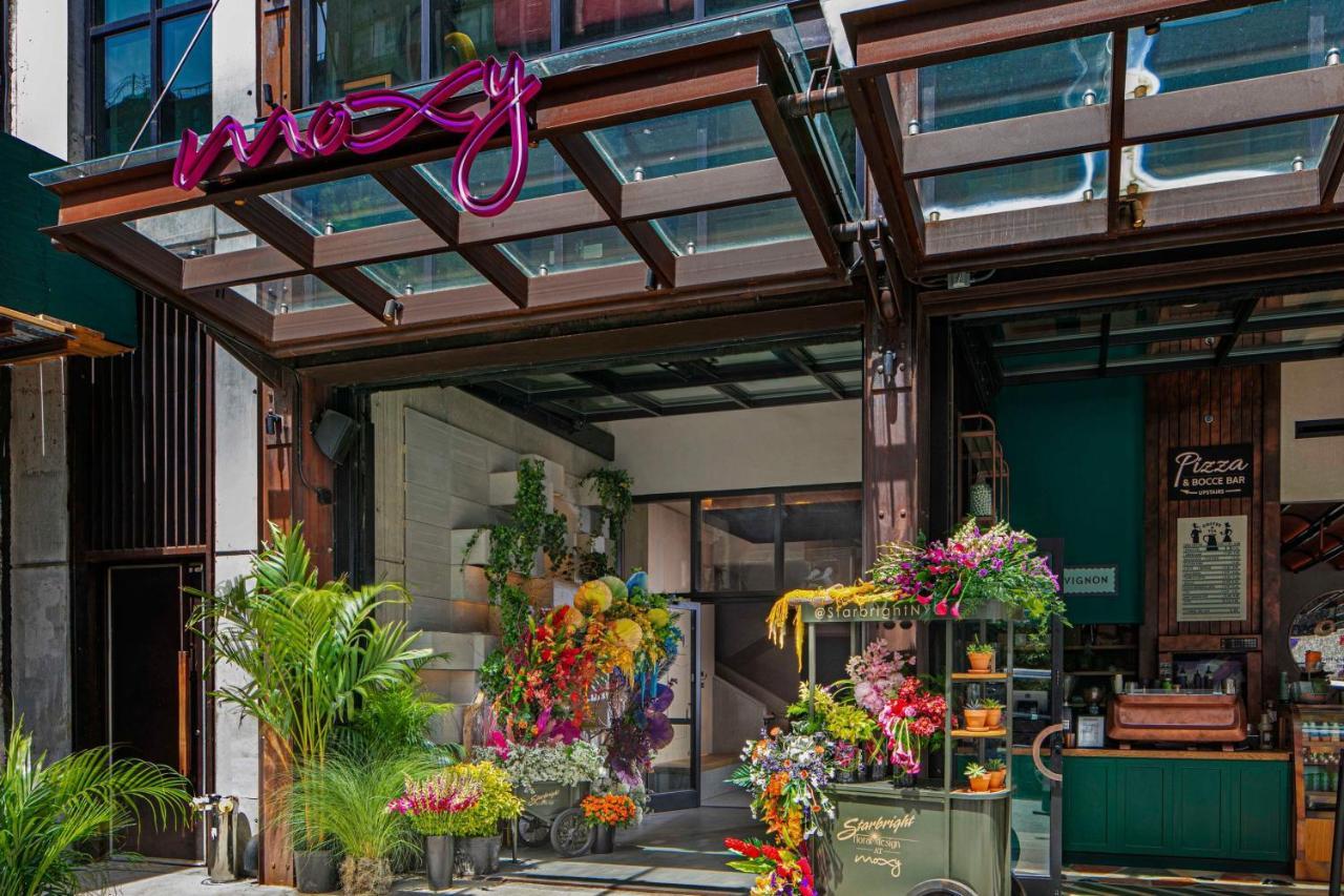 Moxy Nyc Chelsea Hotel New York Exterior photo